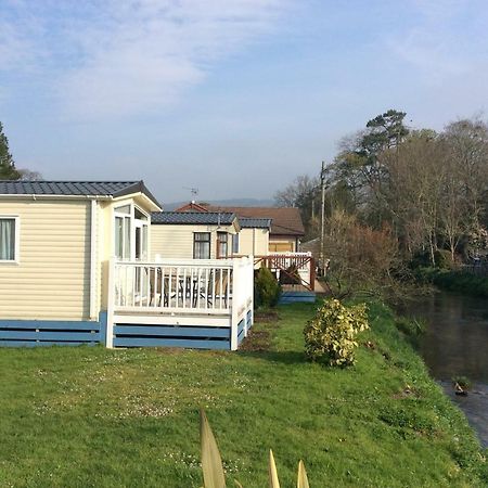 Pet Friendly Riverside Static Caravan Cheddar Exterior photo